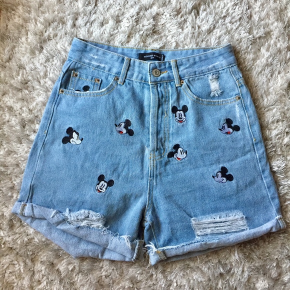 mickey mouse denim shorts zara